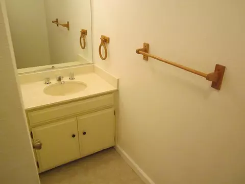 44200 Kingtree Ave UNIT 14, Lancaster, CA 93534 photo 26