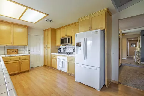 2543 Dallin St, Lancaster, CA 93536 photo 16