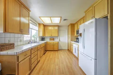 2543 Dallin St, Lancaster, CA 93536 photo 15