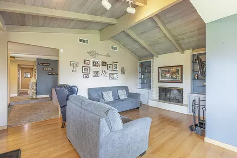 2543 Dallin St, Lancaster, CA 93536 photo 12