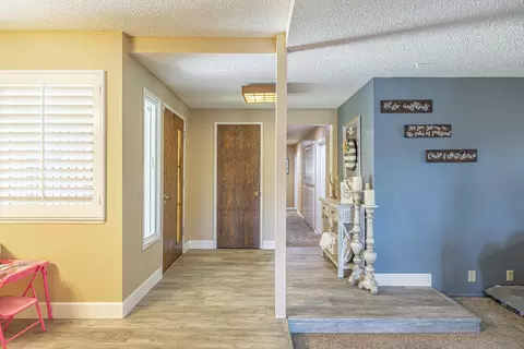 2543 Dallin St, Lancaster, CA 93536 photo 8