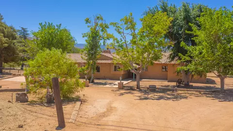2246 Tortuga St, Acton, CA 93510 photo 4
