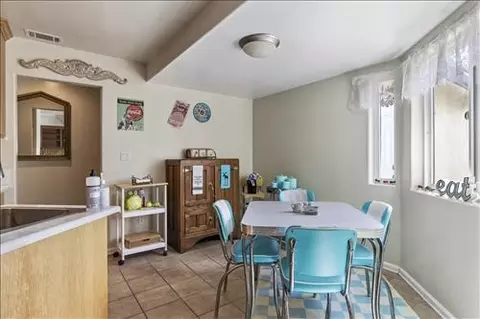 27651 Stallion Springs Dr, Tehachapi, CA 93561 photo 7