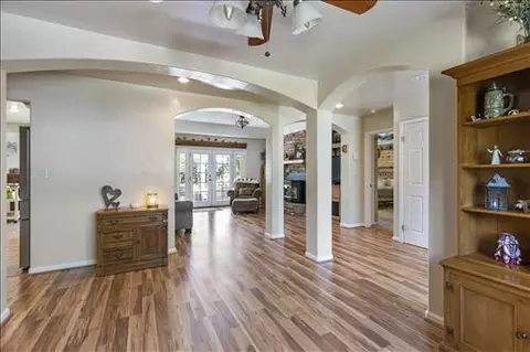 27651 Stallion Springs Dr, Tehachapi, CA 93561 photo 3