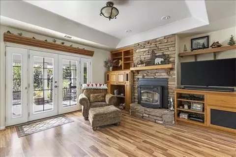 27651 Stallion Springs Dr, Tehachapi, CA 93561 photo 5