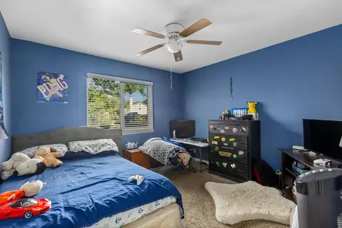 43827 Lively Ave, Lancaster, CA 93536 photo 15