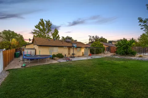 43827 Lively Ave, Lancaster, CA 93536 photo 20