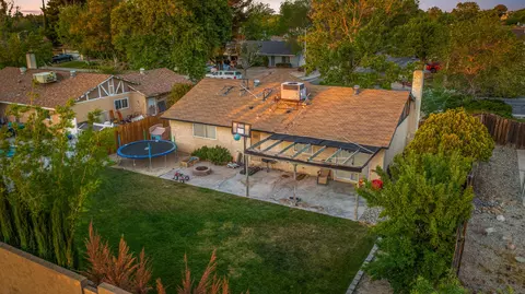 43827 Lively Ave, Lancaster, CA 93536 photo 19