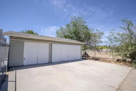 37247 35th St E, Palmdale, CA 93550 photo 33