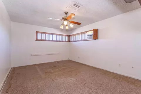 37247 35th St E, Palmdale, CA 93550 photo 13