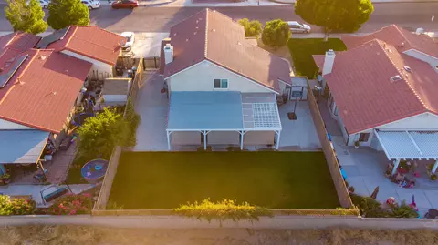 43518 Yew St, Lancaster, CA 93536 photo 34