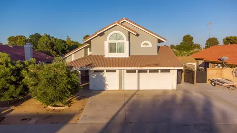 43518 Yew St, Lancaster, CA 93536 photo 6