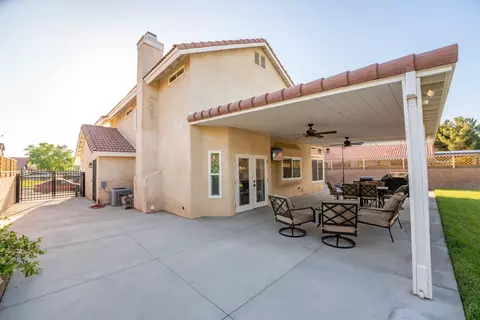 43518 Yew St, Lancaster, CA 93536 photo 28