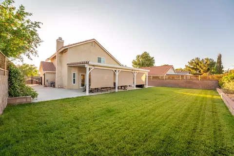 43518 Yew St, Lancaster, CA 93536 photo 26