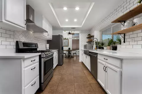 43518 Yew St, Lancaster, CA 93536 photo 11