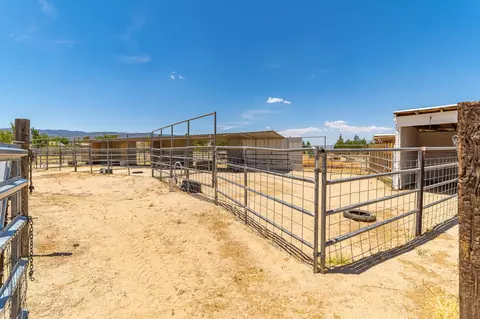25418 Abacus Ave, Lancaster, CA 93536 photo 29
