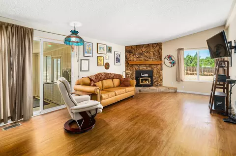 25418 Abacus Ave, Lancaster, CA 93536 photo 35