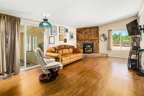 25418 Abacus Ave, Lancaster, CA 93536 photo 15
