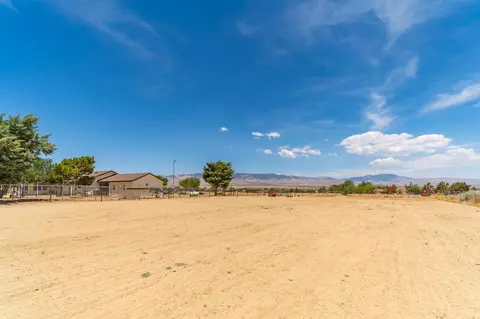 25418 Abacus Ave, Lancaster, CA 93536 photo 47