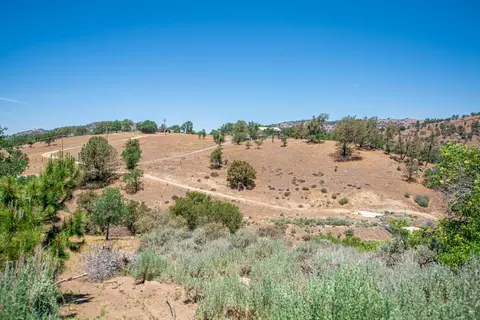 29151 Peregrine Pl, Tehachapi, CA 93561 photo 43