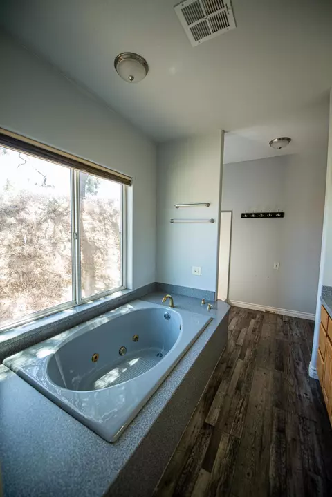 29151 Peregrine Pl, Tehachapi, CA 93561 photo 13