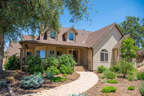 29151 Peregrine Pl, Tehachapi, CA 93561 photo 4