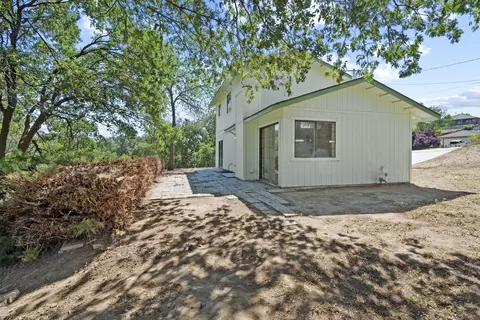 22471 Vaquero Dr, Tehachapi, CA 93561 photo 18