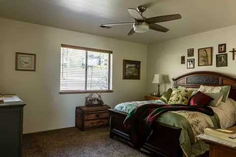 26191 Bear Valley Rd, Tehachapi, CA 93561 photo 11
