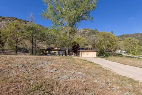 26191 Bear Valley Rd, Tehachapi, CA 93561 photo 4