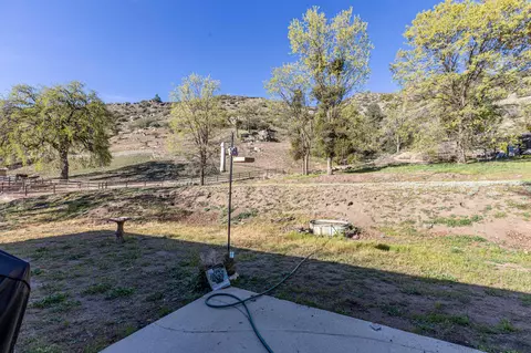26191 Bear Valley Rd, Tehachapi, CA 93561 photo 18