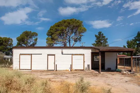16807 Glendower Ave, North Edwards, CA 93523 photo 6