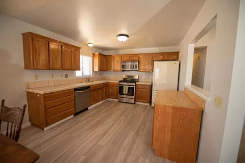 16807 Glendower Ave, North Edwards, CA 93523 photo 16