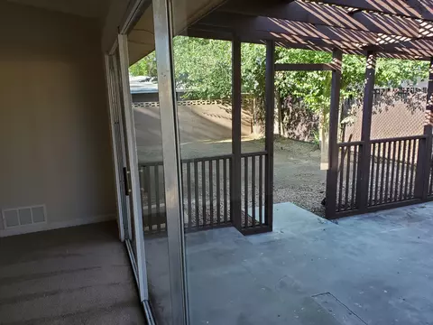 45509 Fig Ave, Lancaster, CA 93534 photo 38