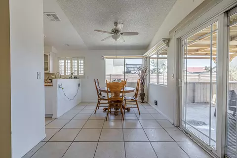 38022 53rd St E, Palmdale, CA 93552 photo 8