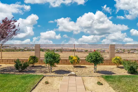 6853 Cabernet Rd, Palmdale, CA 93551 photo 38