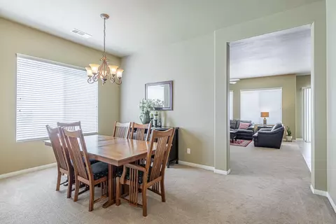 6853 Cabernet Rd, Palmdale, CA 93551 photo 13