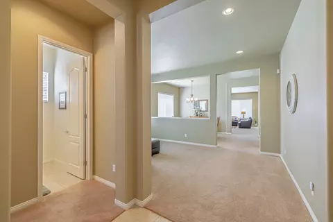 6853 Cabernet Rd, Palmdale, CA 93551 photo 5
