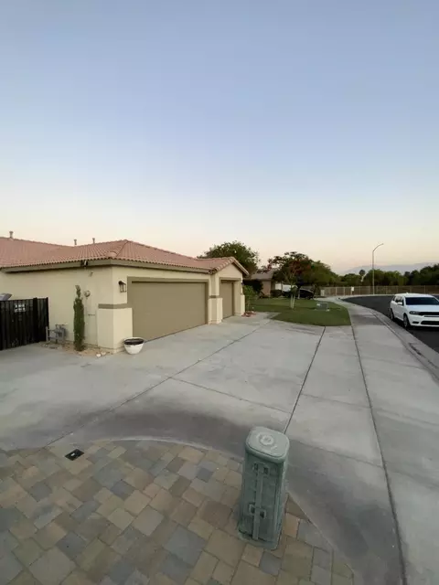 47390 Palm View St, Indio, CA 92201 photo 4
