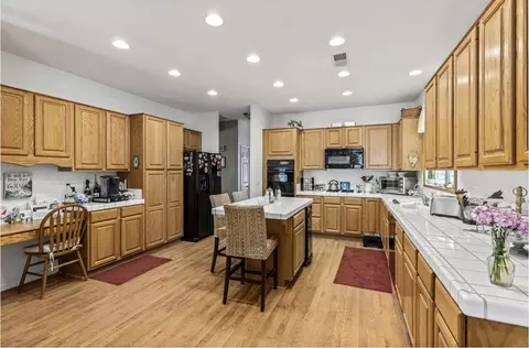 43237 Paloma Ct, Lancaster, CA 93536 photo 8