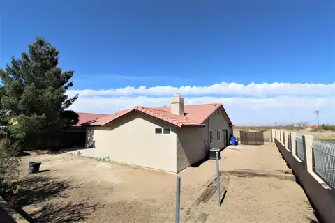 15324 Pearmain St, Adelanto, CA 92301 photo 26