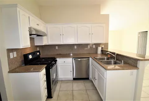 15324 Pearmain St, Adelanto, CA 92301 photo 9