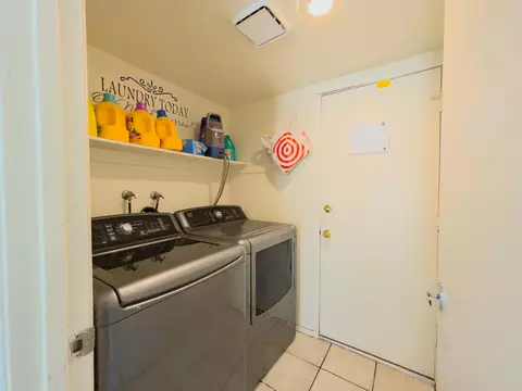 1221 Kildare St E, Lancaster, CA 93535 photo 9