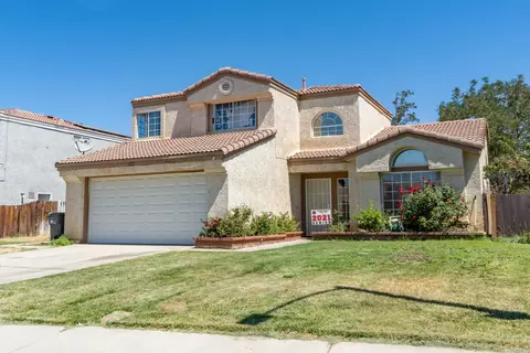 1221 Kildare St E, Lancaster, CA 93535 photo 2