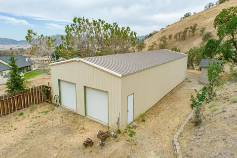 23509 Bertram Cir, Tehachapi, CA 93561 photo 47