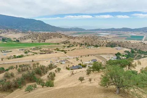 23509 Bertram Cir, Tehachapi, CA 93561 photo 56