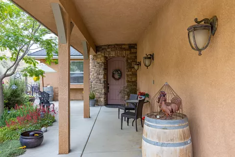 23509 Bertram Cir, Tehachapi, CA 93561 photo 6