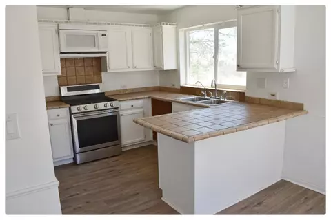 32890 223rd St E, Llano, CA 93544 photo 6