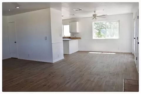 32890 223rd St E, Llano, CA 93544 photo 4