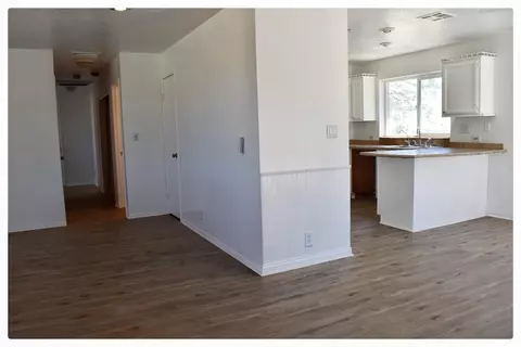 32890 223rd St E, Llano, CA 93544 photo 5