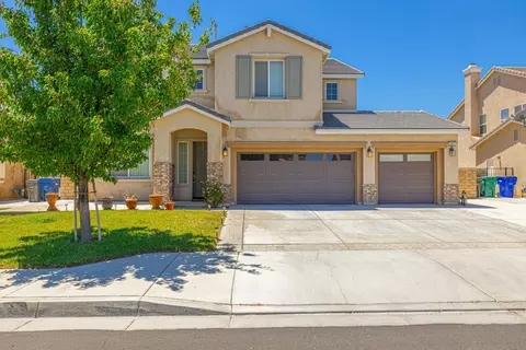 3302 Ashton Pl, Lancaster, CA 93536 photo 1